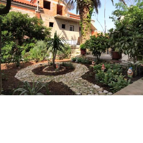 Apartments by the sea Vrboska (Hvar) - 104