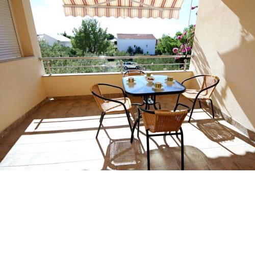 Apartments by the sea Zaboric, Sibenik - 468