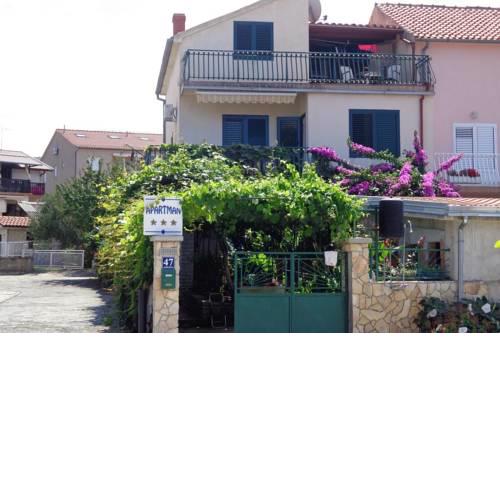 Apartments by the sea Zaboric, Sibenik - 958
