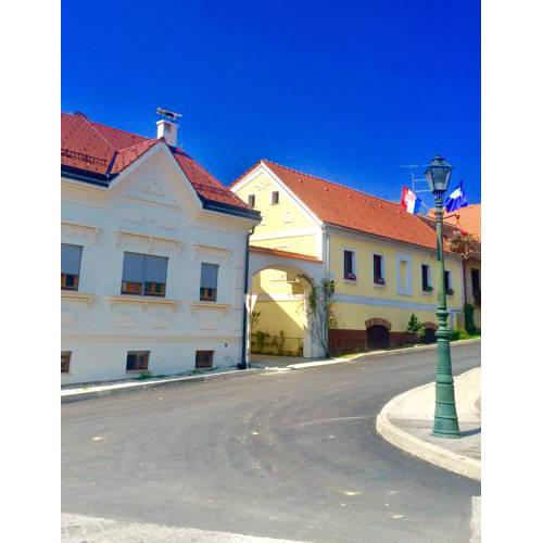 Apartments Dajčić