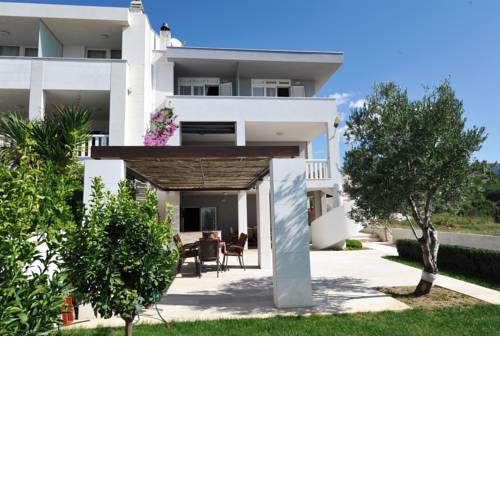 Apartments Darija