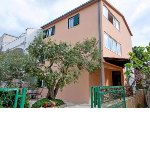 Apartments Darinka