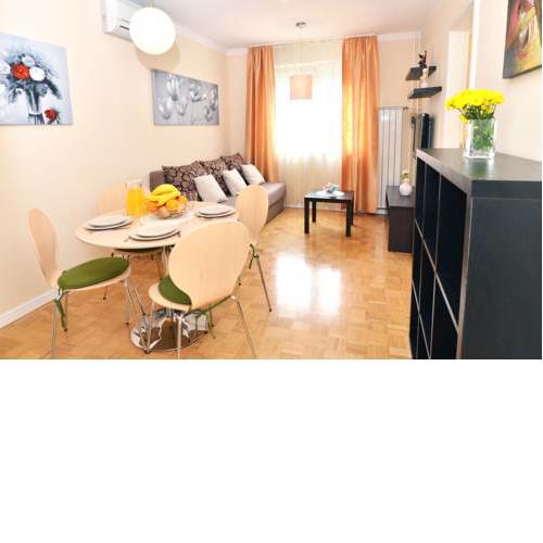 Apartments Flores