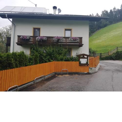 Apartment`s Haus Tegischer