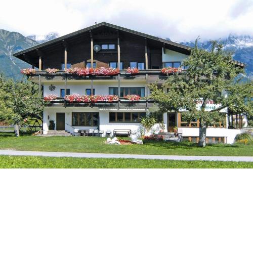 Apartments home Bergbauernhof Wallnöfer, Mieming