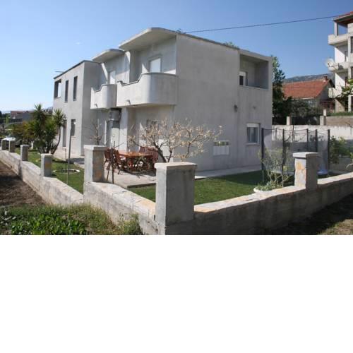 Apartments Ivica