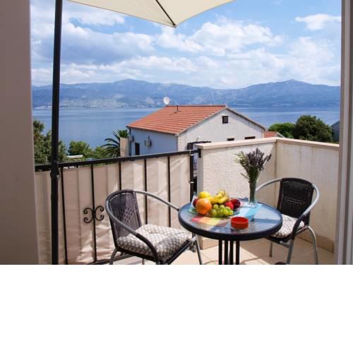 Apartments Jela