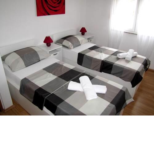 Apartments Klanac