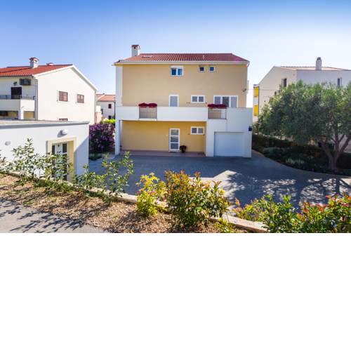 Apartments Kokić