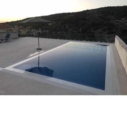 Apartments Kuća Lorena