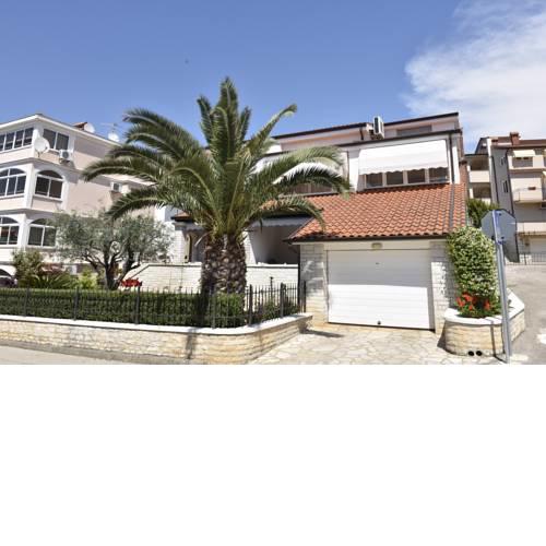 Apartments Lavizatic