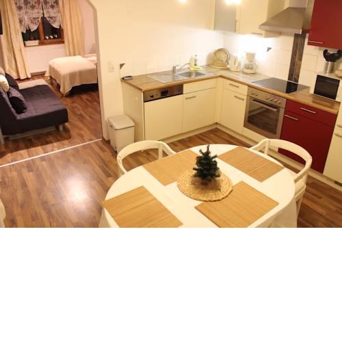 Apartments Leszek Elis 141