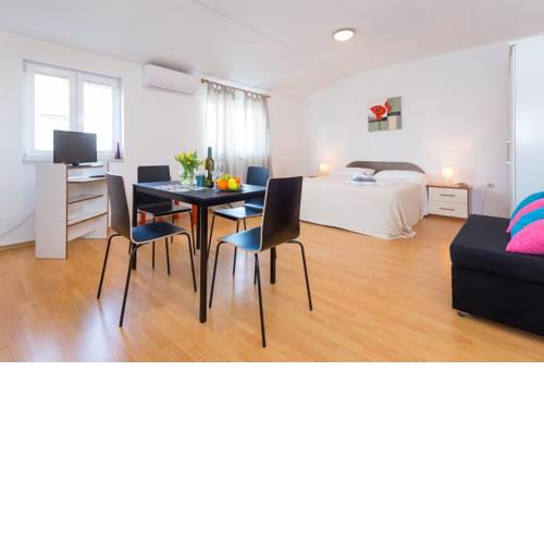 Apartments Luce