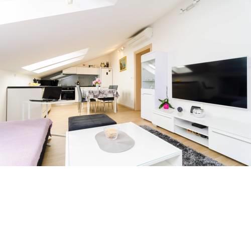 Apartments Marieta
