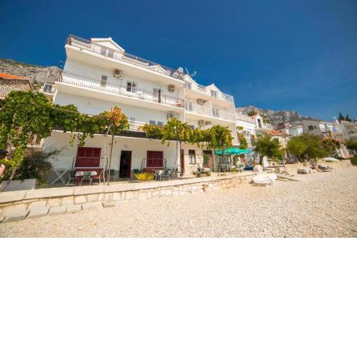 Apartments Miramare