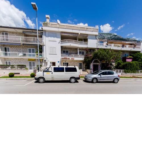 Apartments Mirko