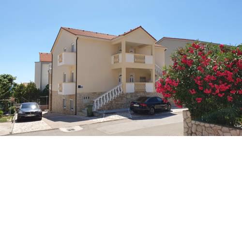 Apartments Mislav