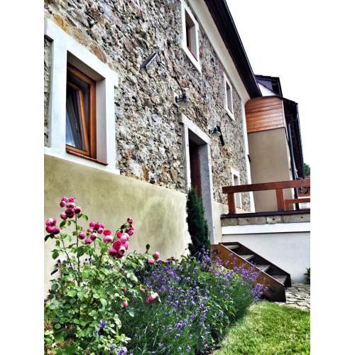 Apartments Na Špejcharu