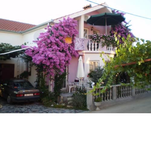 Apartments Nada