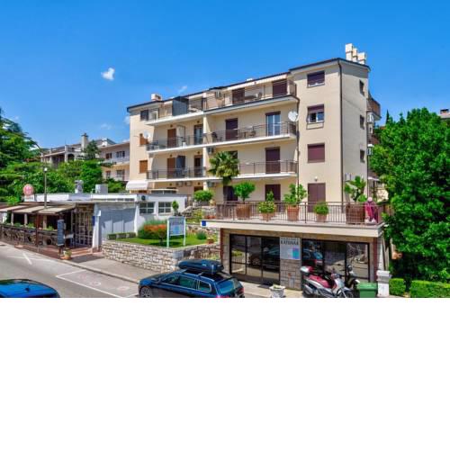 APARTMENTS NIKO