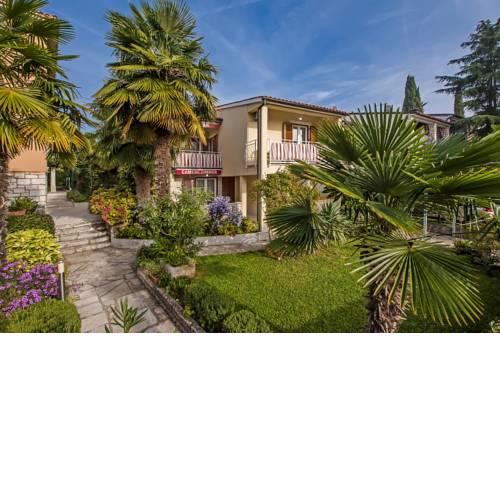 Apartments Pino 106