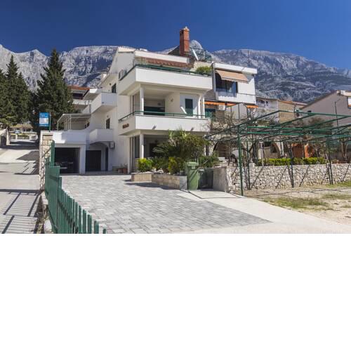 Apartments Puharić