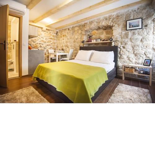 Apartments Rector's Villa