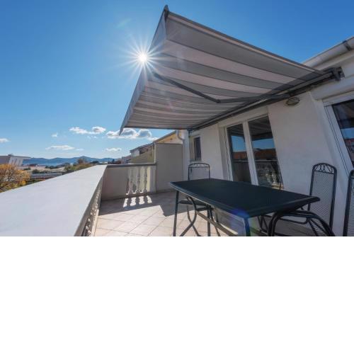 Apartments & Room Perica