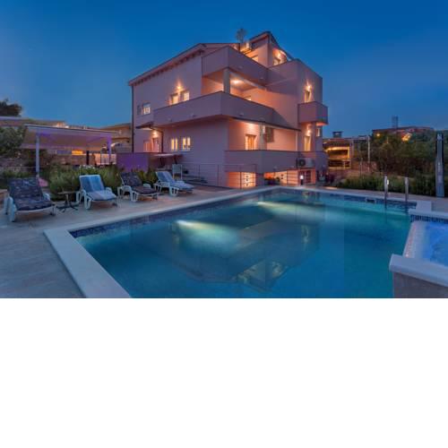 Apartments Silva