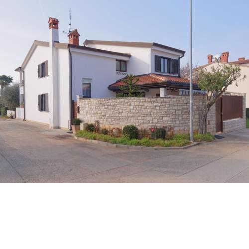 Apartments Valerija