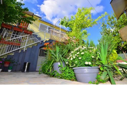 Apartments Veky 3