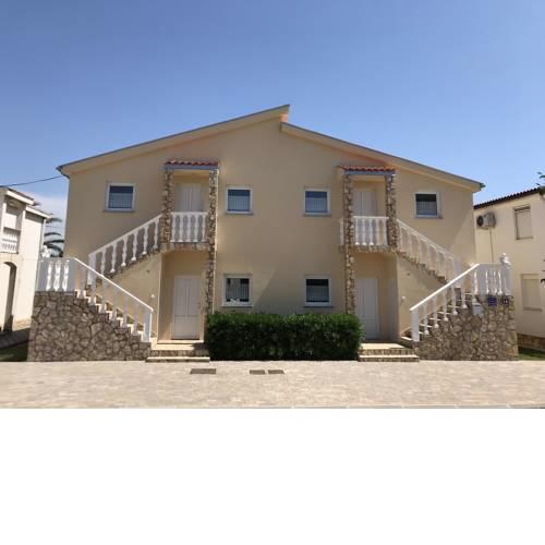 Apartments Villa Engeli