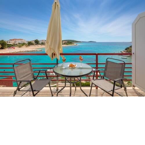 Apartments Villa Zrinka