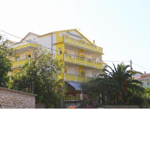 Apartments with a parking space Banjol, Rab - 5041