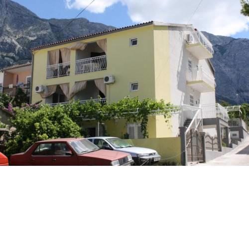 Apartments with a parking space Baska Voda, Makarska - 10406