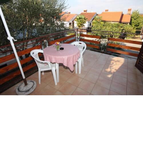 Apartments with a parking space Dajla, Novigrad - 6935
