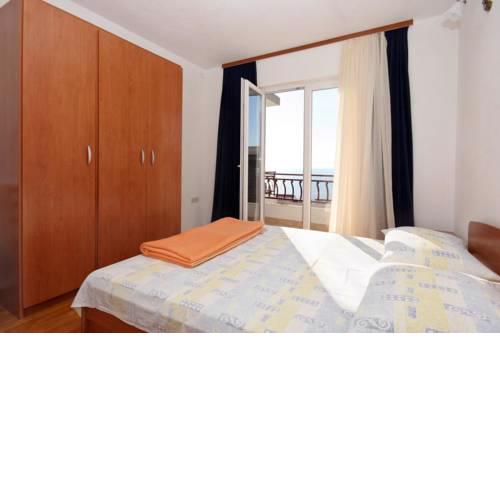 Apartments with a parking space Drasnice, Makarska - 6042