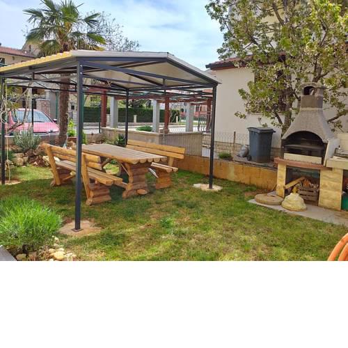 Apartments with a parking space Fazana - 7234