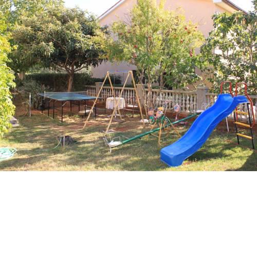 Apartments with a parking space Fazana - 7282