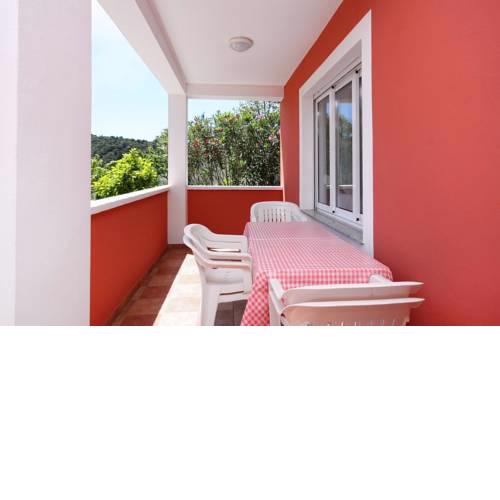 Apartments with a parking space Kampor, Rab - 4972