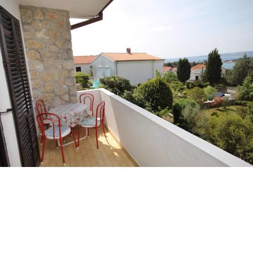 Apartments with a parking space Krk - 5318