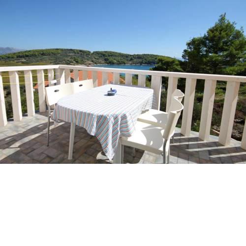 Apartments with a parking space Lumbarda, Korcula - 9271