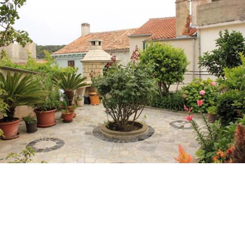 Apartments with a parking space Mali Losinj (Losinj) - 7940