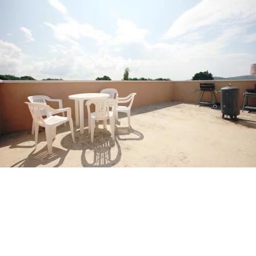 Apartments with a parking space Murter - 5122