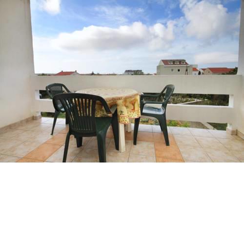 Apartments with a parking space Novalja, Pag - 9335