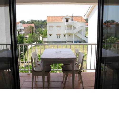 Apartments with a parking space Palit, Rab - 16356