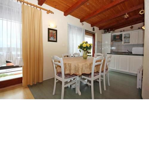 Apartments with a parking space Palit, Rab - 4983