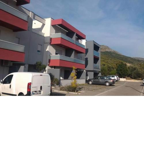 Apartments with a parking space Podstrana, Split - 15001