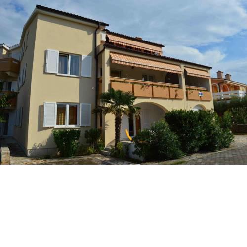 Apartments with a parking space Punat, Krk - 16307