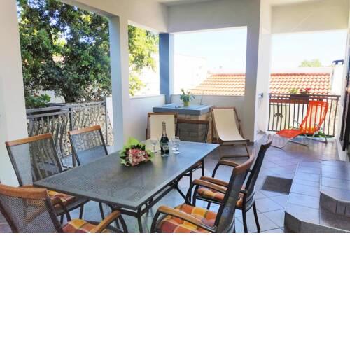 Apartments with a parking space Razanj, Rogoznica - 12133